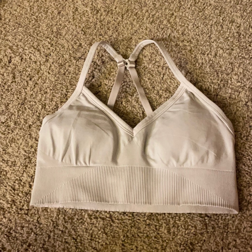 Lululemon eb to street bra